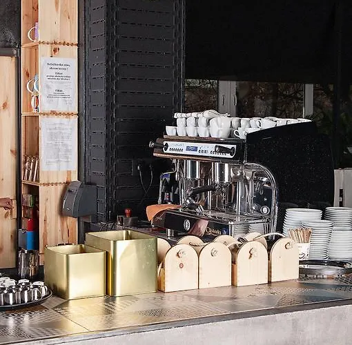 בית הארחה Mari Kiri ברטיסלאבה