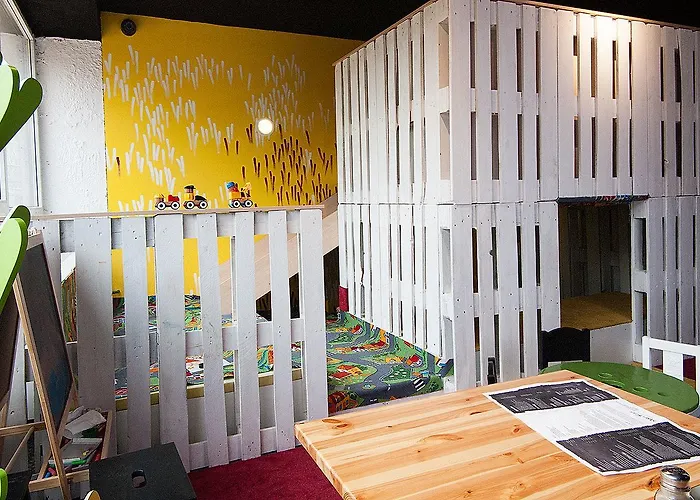 Mari Kiri 3* ברטיסלאבה